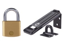 Yale Brass Padlock 40MM & Steel Hasp 120MM